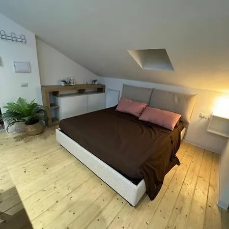 Lägenhet Sottotetto Centro Storico Cervia