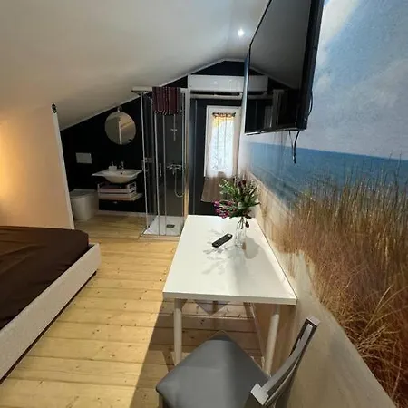 Lägenhet Sottotetto Centro Storico